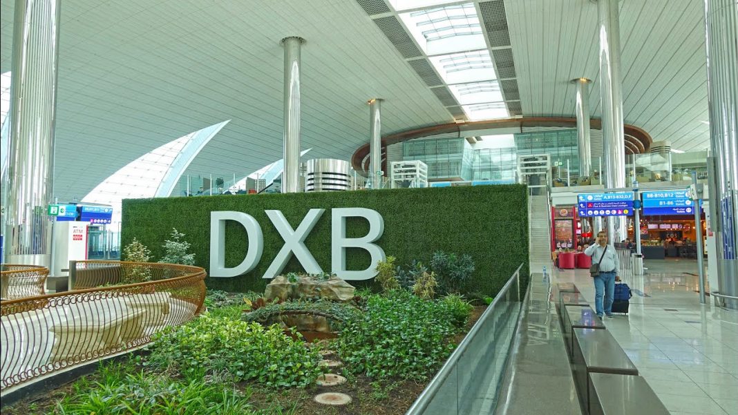 Дубай dxb. Дубайский аэропорт DXB терминал 3. DXB аэропорт Дубай терминал Эмирейтс. Аэропорт Дубай сектор с. Аэропорт Дубай новый терминал 2025.