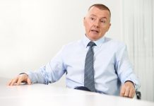 IATA Head Walsh Hits Out at Expensive PCR Tests for Travel