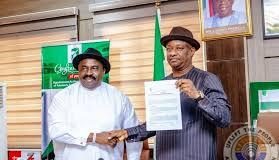 FG Signs IDERA, Boosts Nigerian Airlines’ Access to Aircraft