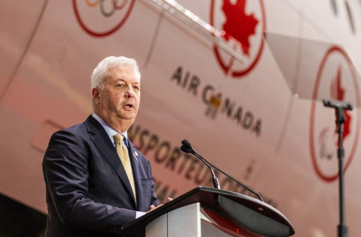 Air Canada CEO to Exit After Backlash Over English-Only Crash Tribute