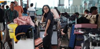 Indonesian Airports Resume Operations as Volcanic Ash Disruptions Ease